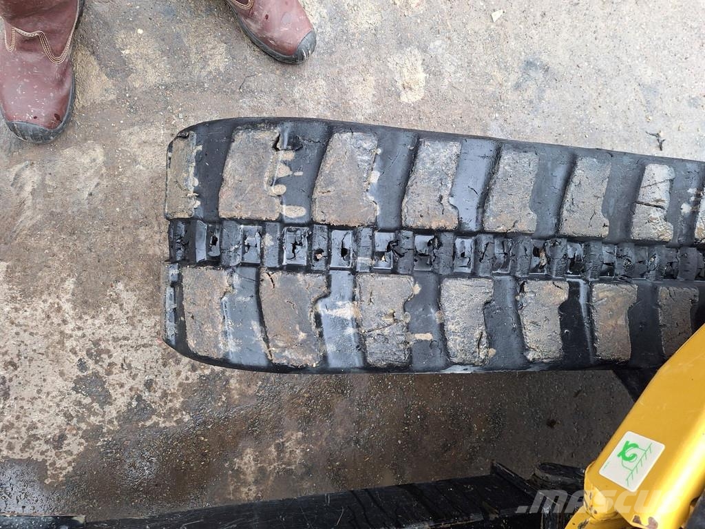 CAT 302.7 Minikoparki