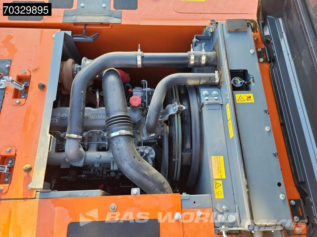 Hitachi ZX220 LC-5G 履带挖掘机