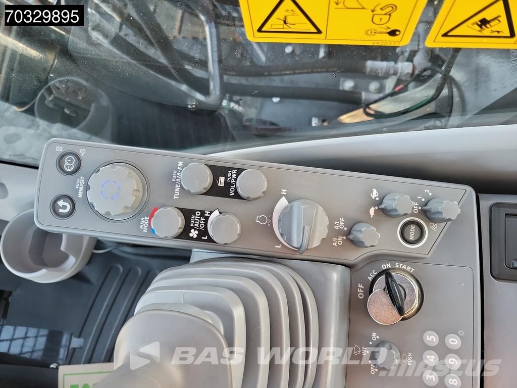 Hitachi ZX220 LC-5G 履带挖掘机