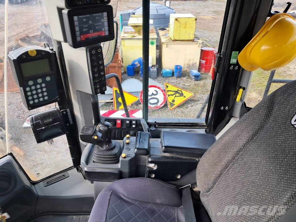 CAT 966M XE Wheel loaders
