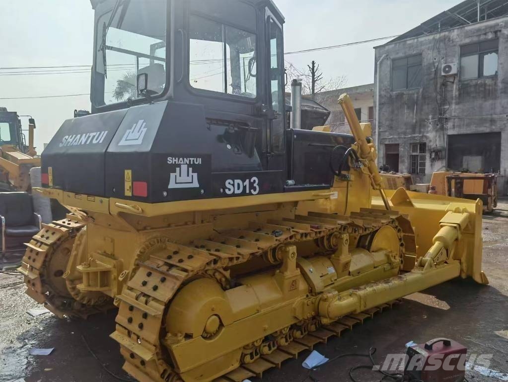 Shantui SD 13 크롤러 도저