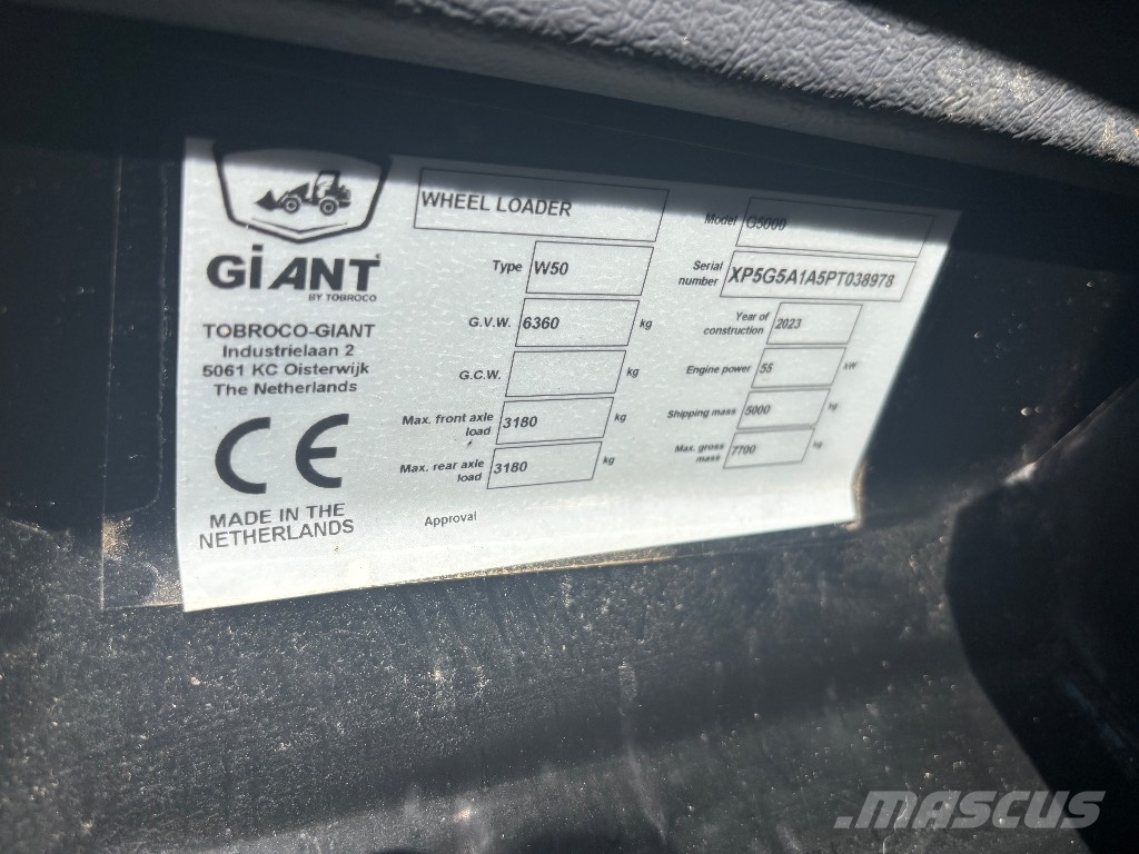 GiANT G5000 / Pienet tunnit, Stage V لوادر بعجل