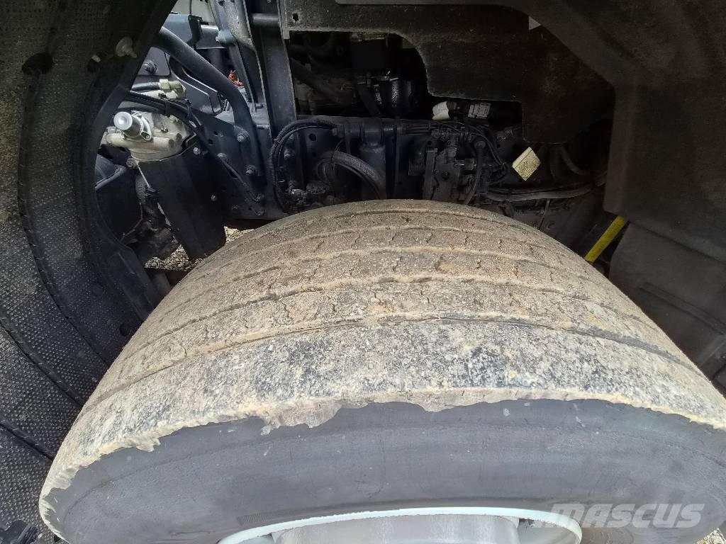 Iveco AD260SY 360 E6 / FS-D /PK 27002 -SH D 56.Tkm Tovornjaki s ponjavo