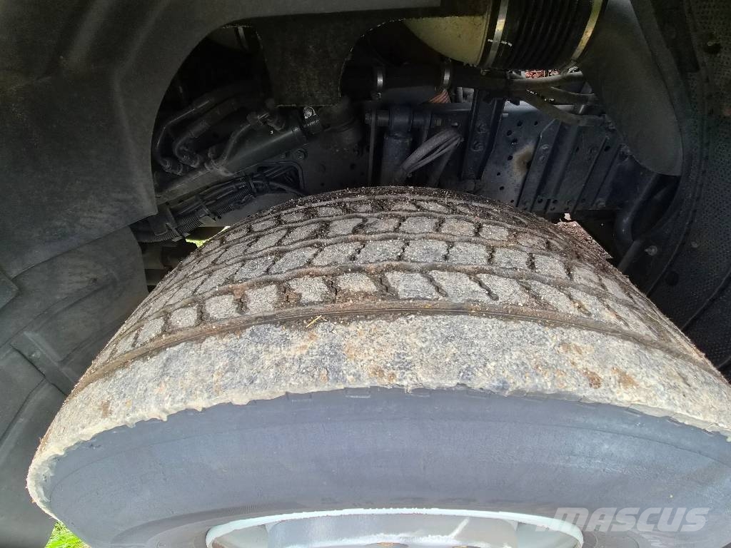 Iveco AD260SY 360 E6 / FS-D /PK 27002 -SH D 56.Tkm Tovornjaki s ponjavo