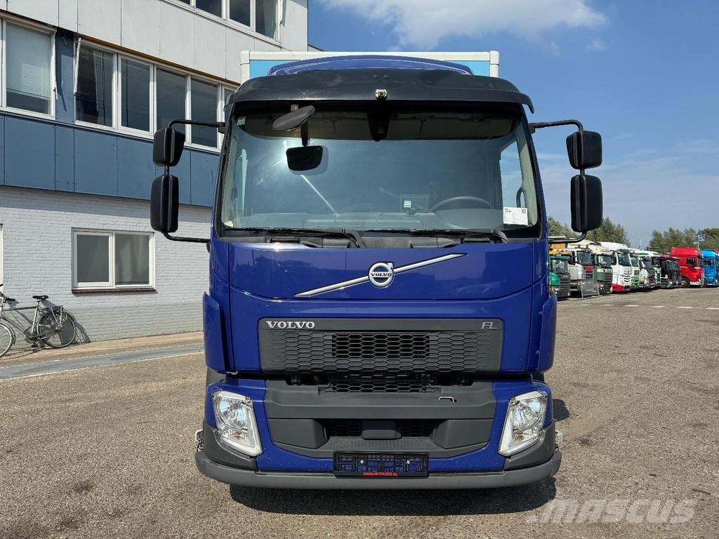 Volvo FL 250 GESLOTEN BAKWAGEN + KLEP Umpikorikuorma-autot
