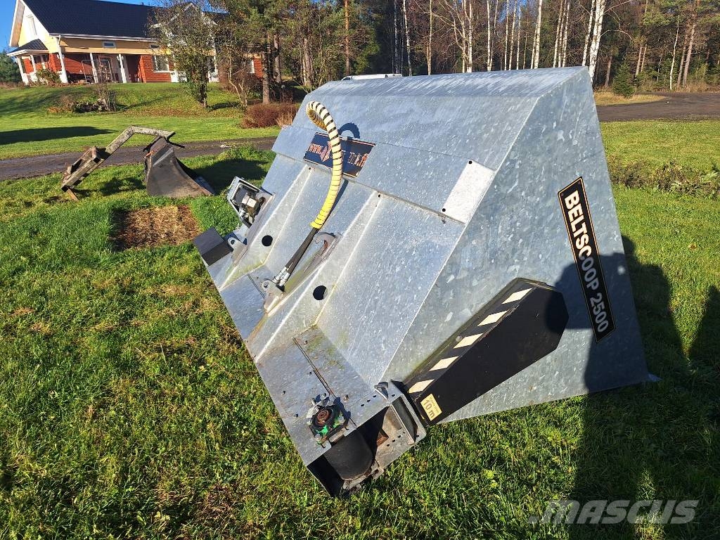 Beltscoop 2500 Futterverteilwagen