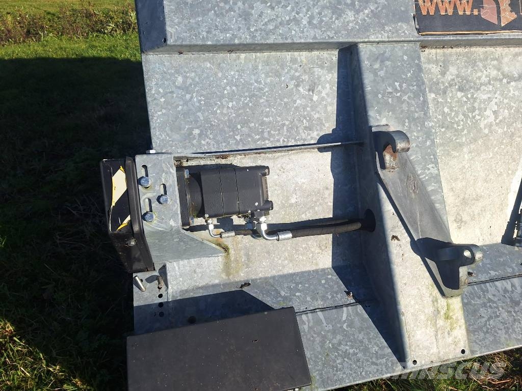 Beltscoop 2500 Futterverteilwagen