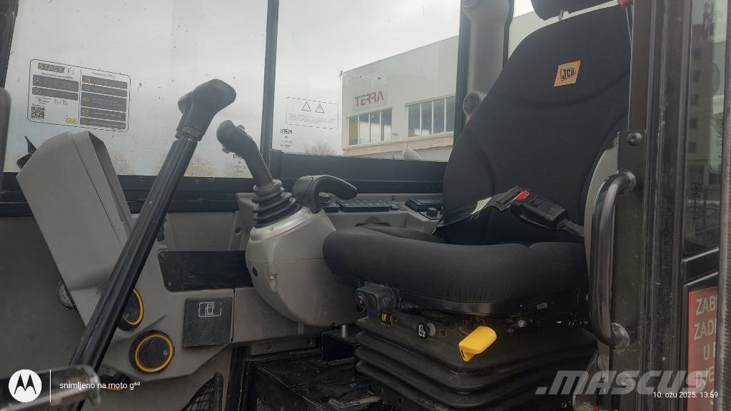 JCB 86 C-2 + Mechanical Quick Hitch Midigraafmachines 7t - 12t