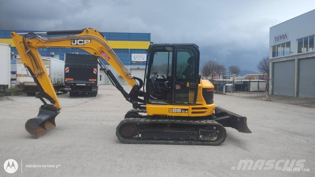 JCB 86 C-2 + Mechanical Quick Hitch Midigraafmachines 7t - 12t