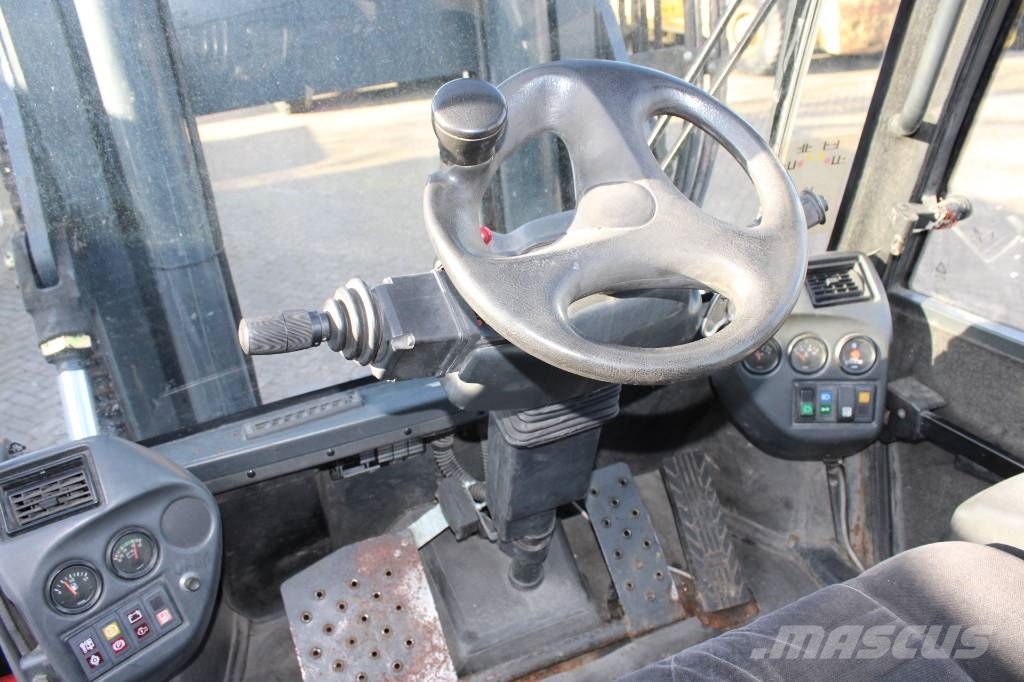 Linde H 160 شاحنات الديزل