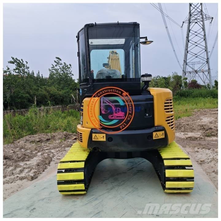 Komatsu PC 55 MR 小型挖掘机