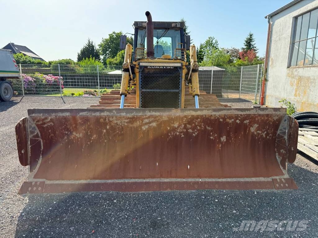 Komatsu D 65 P-8 Bulldozer