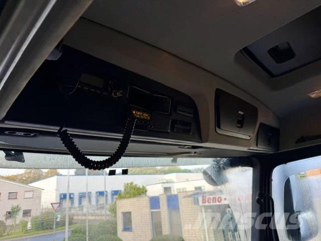 Mercedes-Benz Arocs 2545/6x2/Retarder/Getreidekipper/Komplettzug Billenő teherautók