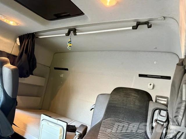 Mercedes-Benz Arocs 2545/6x2/Retarder/Getreidekipper/Komplettzug Camiones bañeras basculantes o volquetes