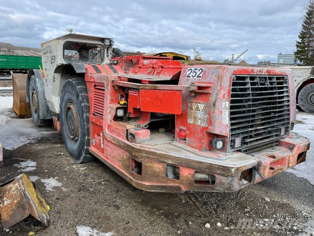 Sandvik LH 410 Caricatrici per miniera sotterranea