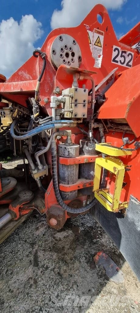 Sandvik LH 410 Caricatrici per miniera sotterranea