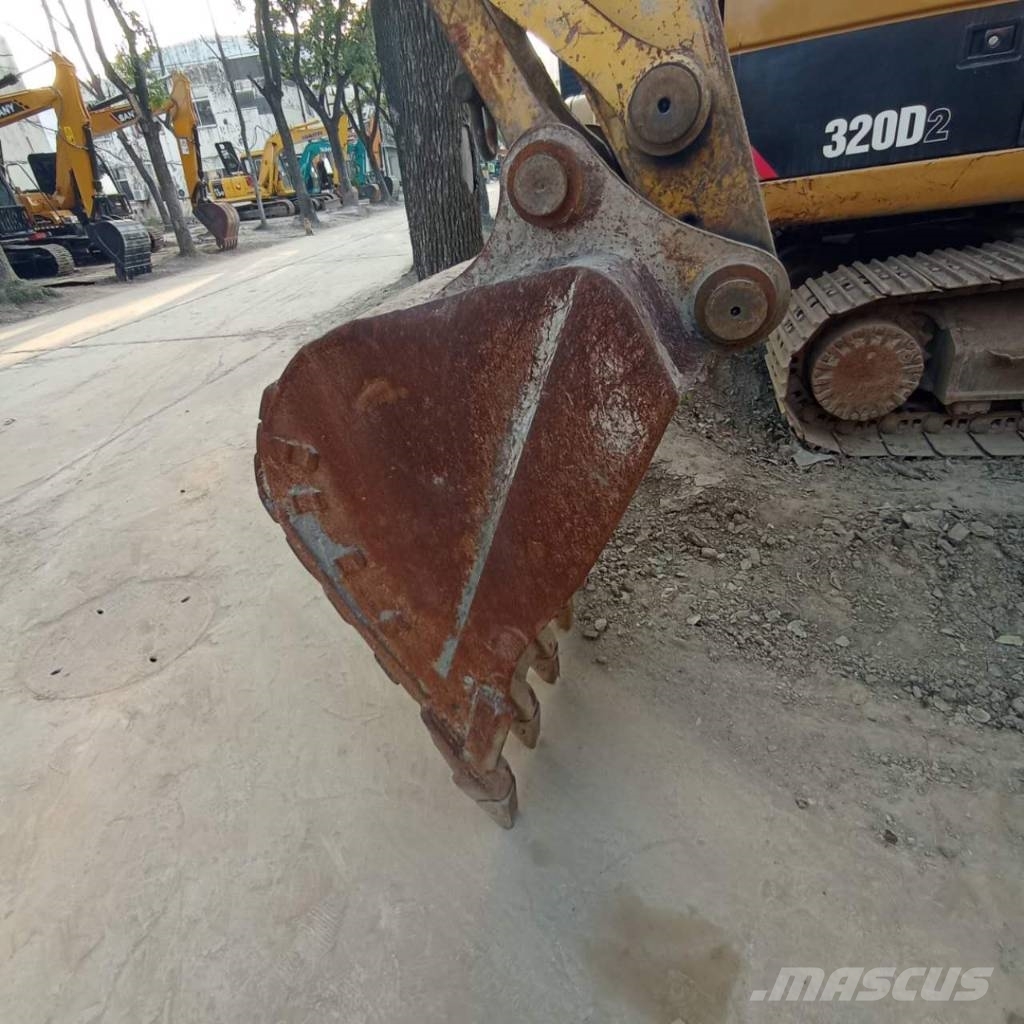 Komatsu PC150W-6 حفارات بعجل