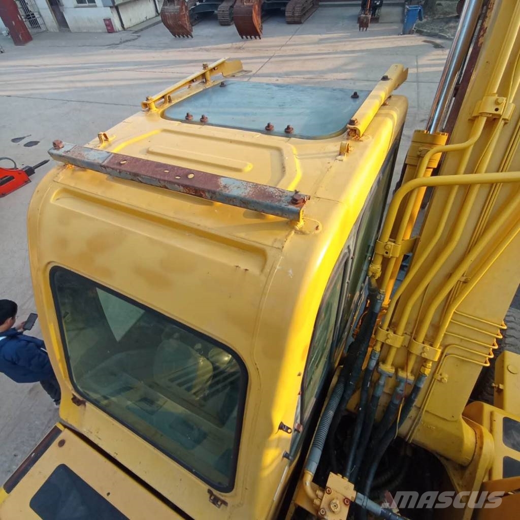 Komatsu PC150W-6 حفارات بعجل
