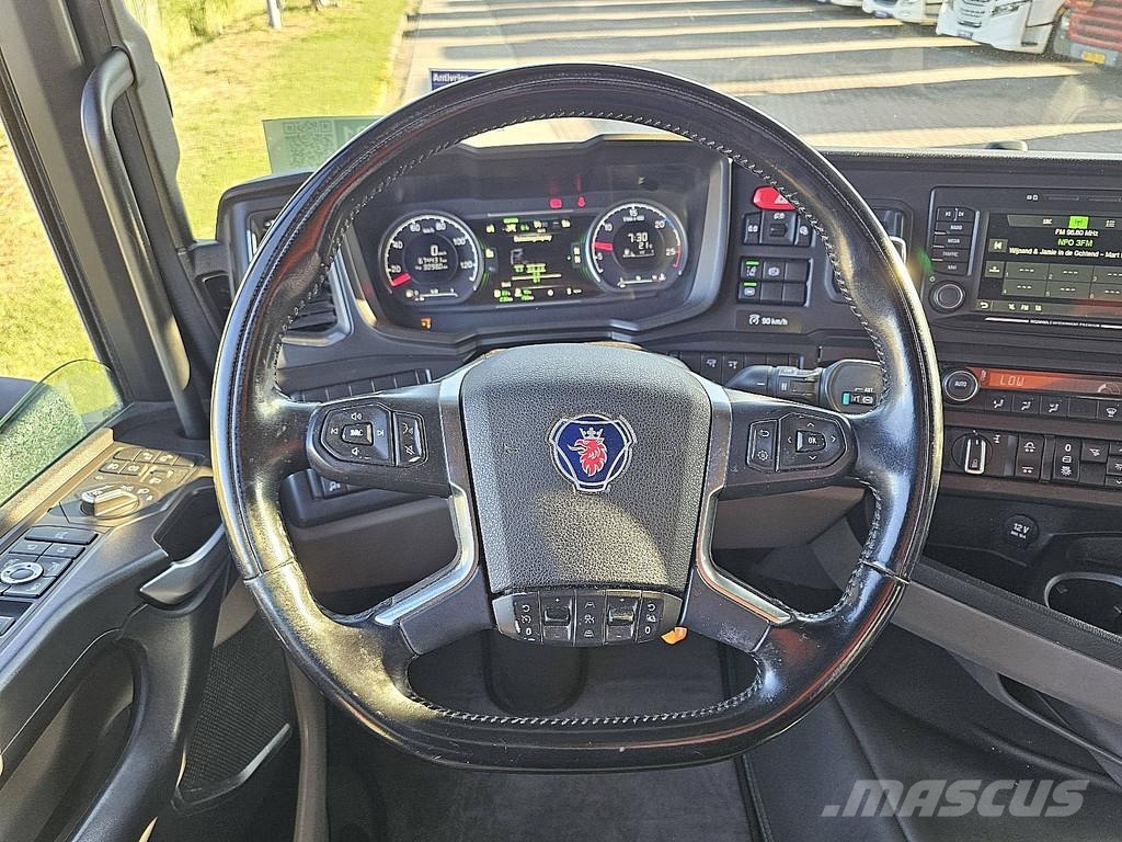 Scania R500 6x2/4 LB MEGA RET Camiones tractor