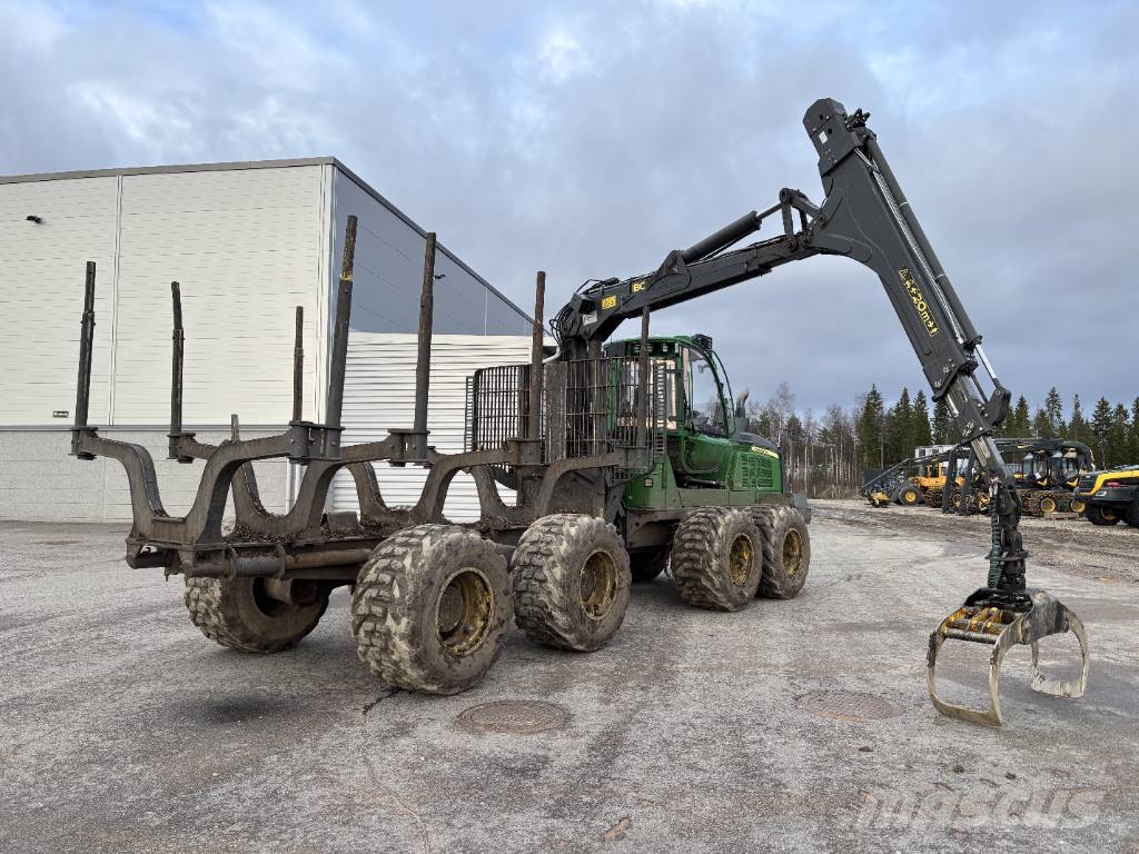 John Deere 1510G شاحنات