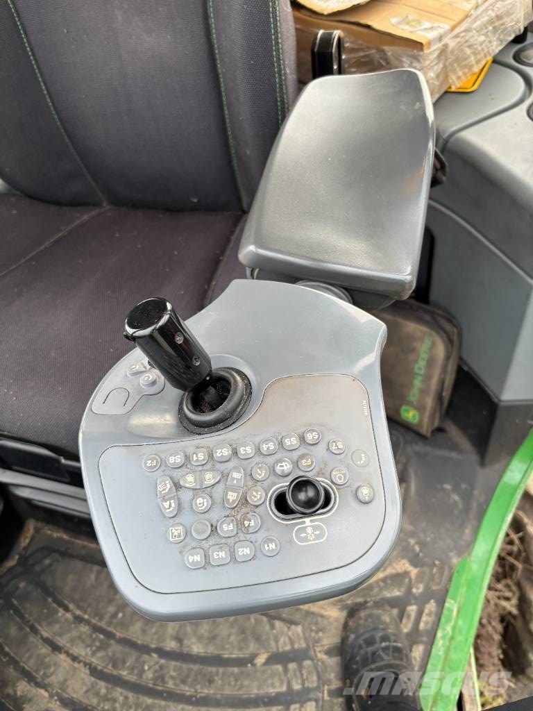 John Deere 1510G شاحنات