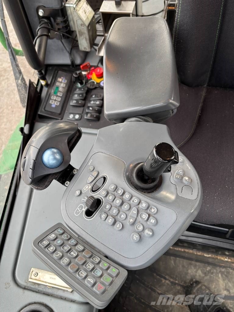 John Deere 1510G شاحنات