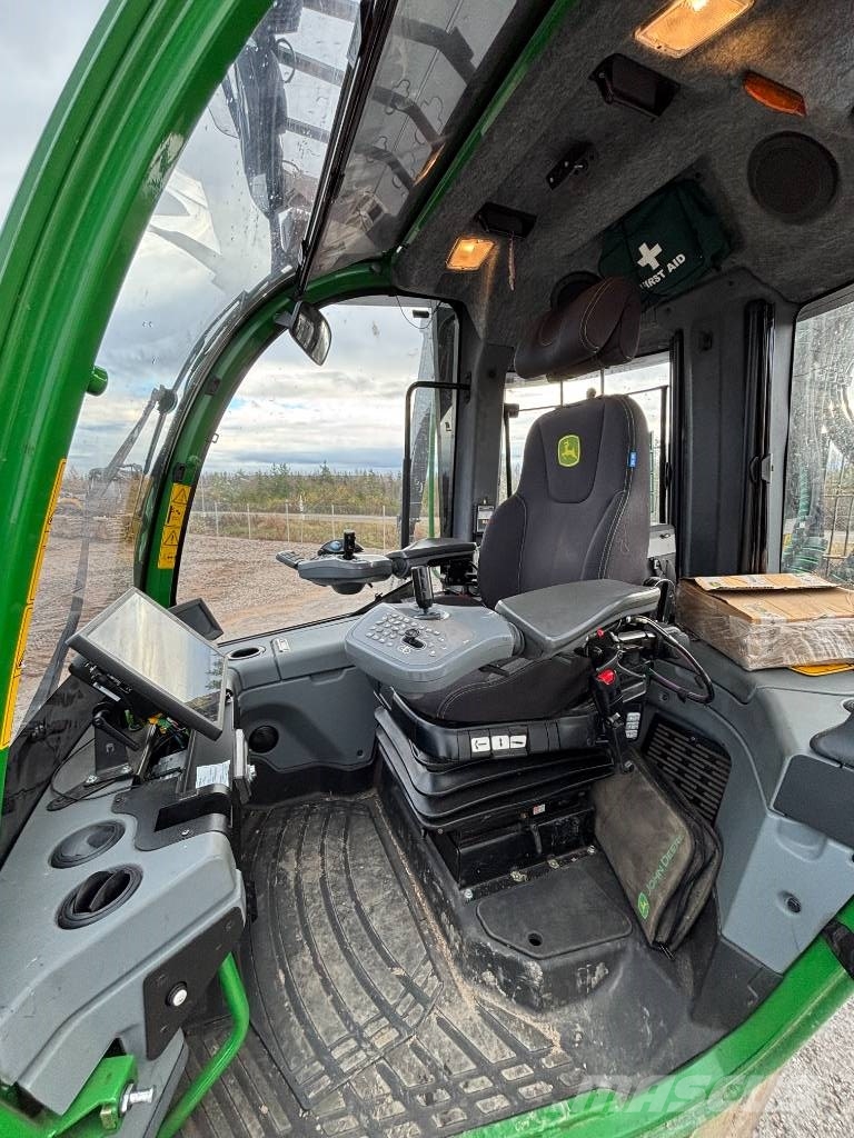 John Deere 1510G شاحنات