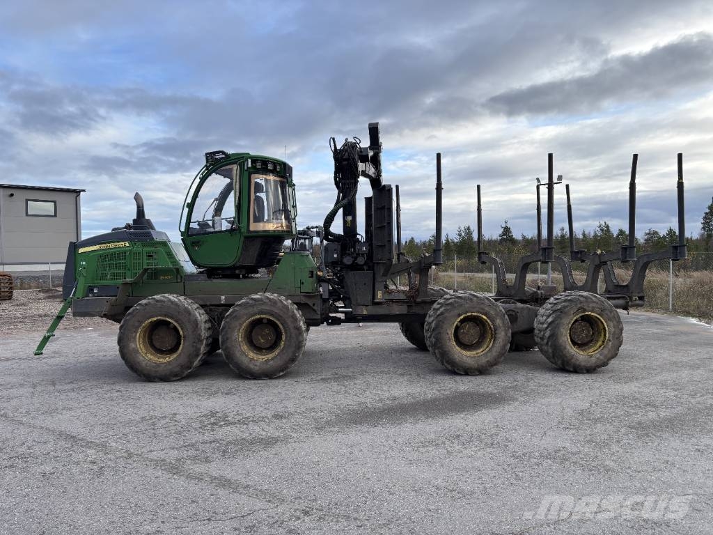 John Deere 1510G شاحنات
