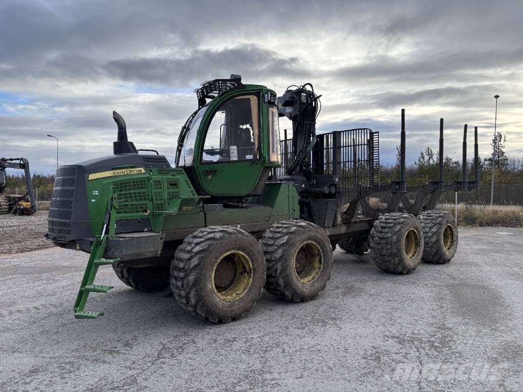 John Deere 1510G شاحنات