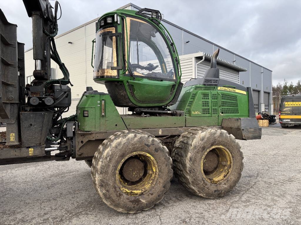 John Deere 1510G شاحنات