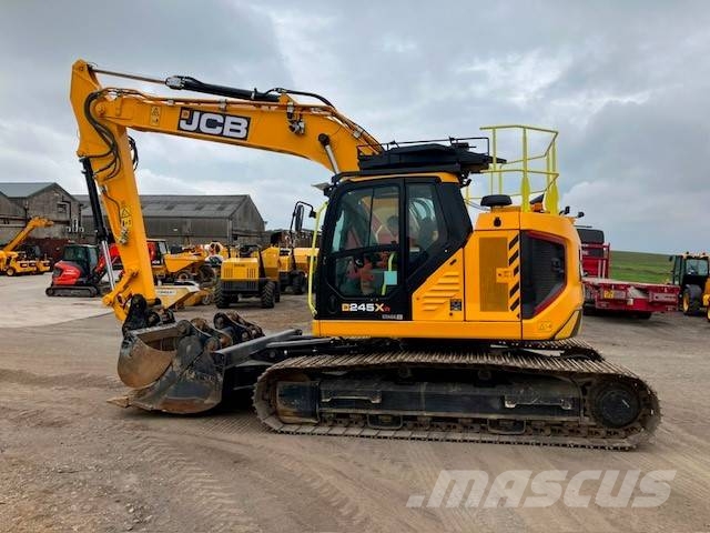 JCB 245XR Paletli ekskavatörler