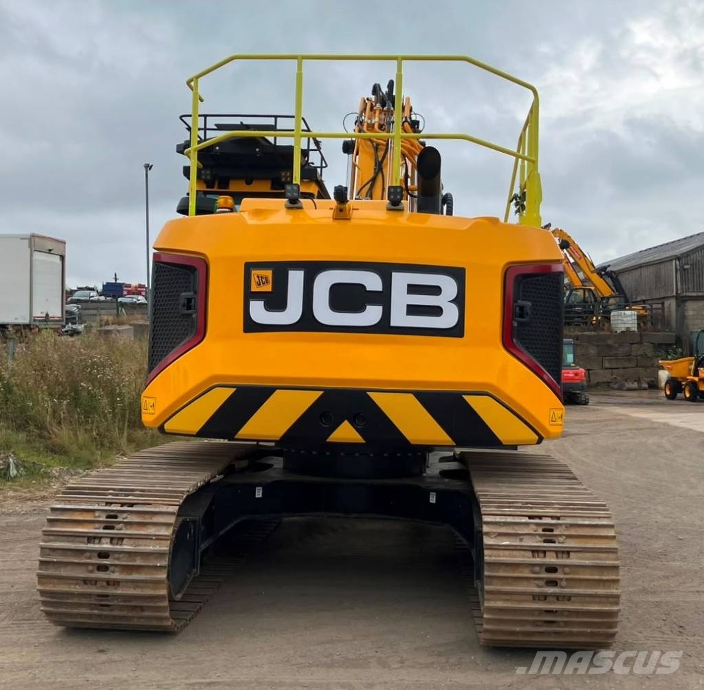 JCB 245XR Paletli ekskavatörler