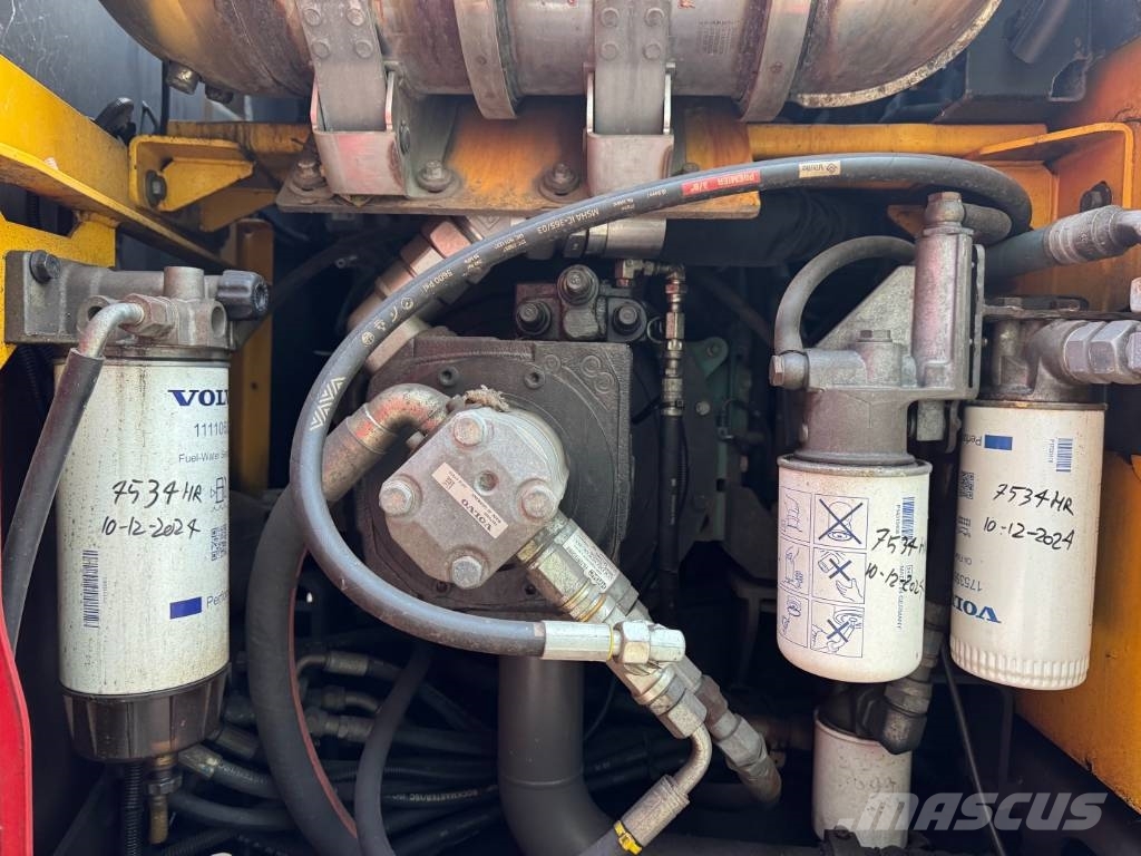 Volvo EW 160 E Escavadeiras de rodas