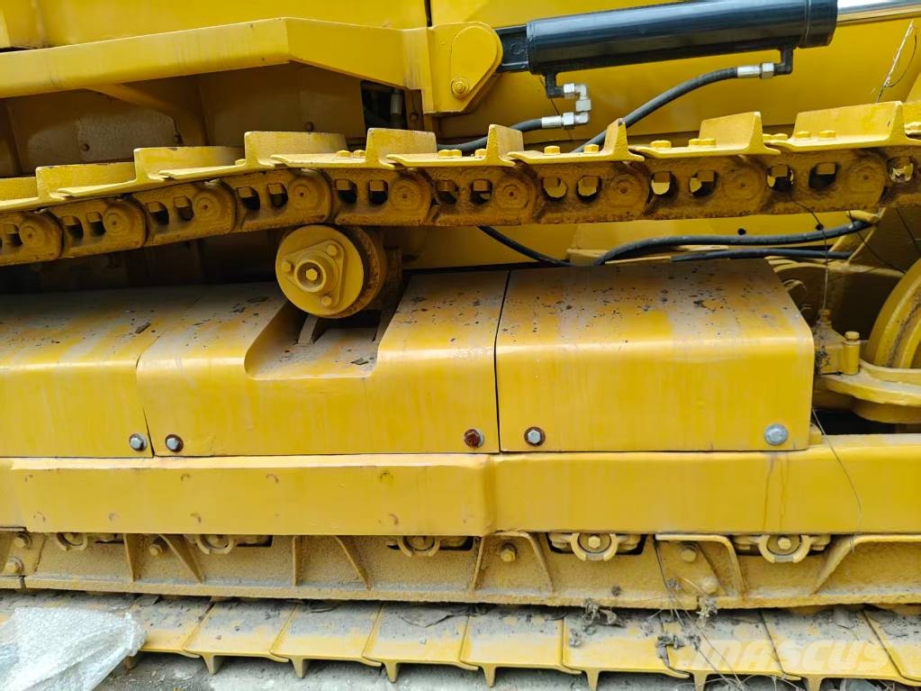 CAT D 5 K ブルドーザー
