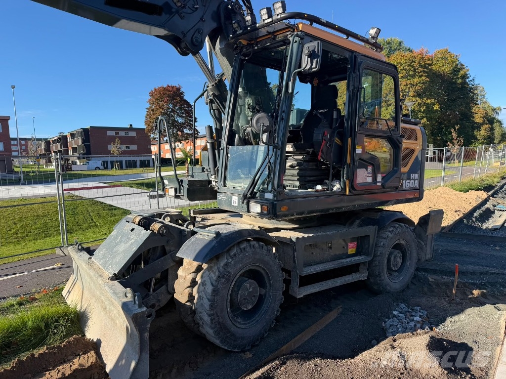 Hyundai HW 160 A Ratasekskavaatorid