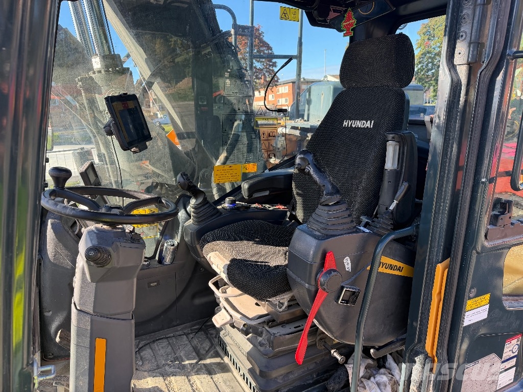 Hyundai HW 160 A Ratasekskavaatorid