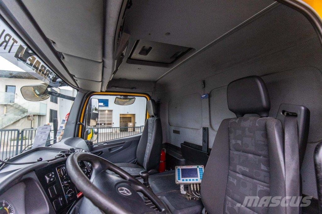 Mercedes-Benz AXOR 1829 L+DHOLLANDIA 3T. 貨箱式卡車