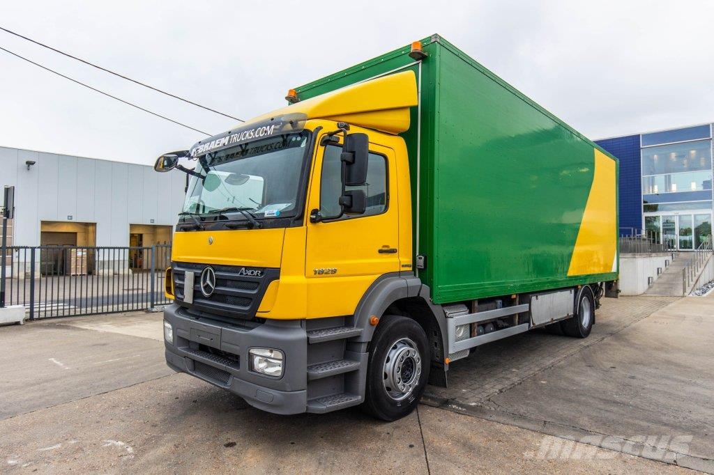 Mercedes-Benz AXOR 1829 L+DHOLLANDIA 3T. 貨箱式卡車