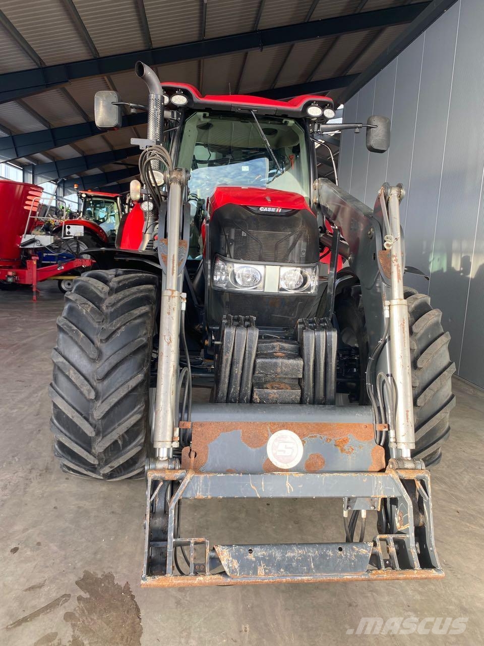 Case IH Maxxum 145 CVX Tractoare