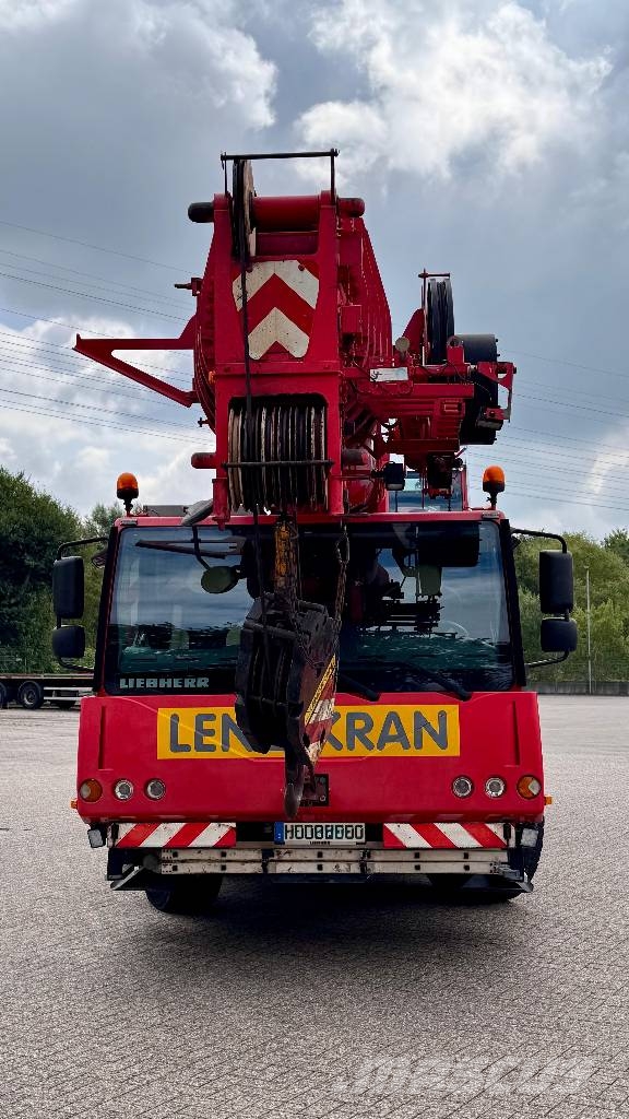 Liebherr LTM 1090-4.1 全路面起重機/吊車