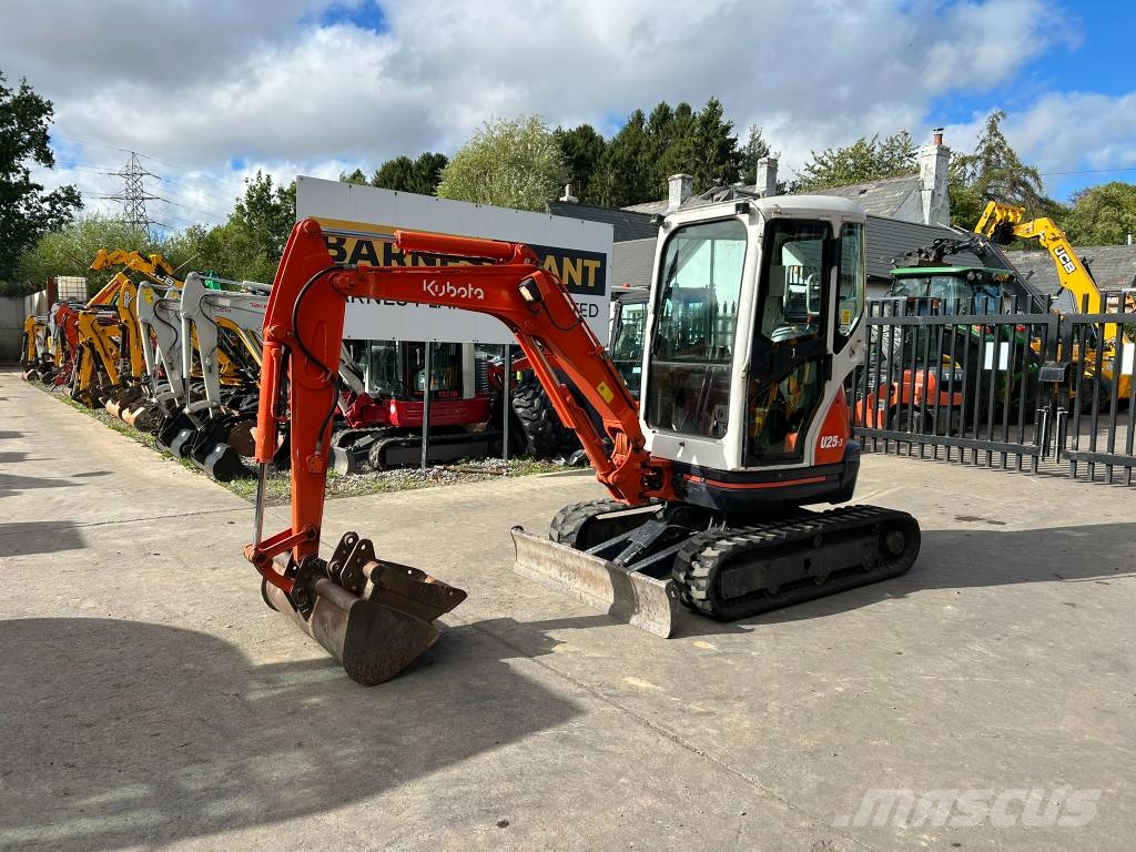 Kubota U 25-3 Miniekskavaatorid < 7 t