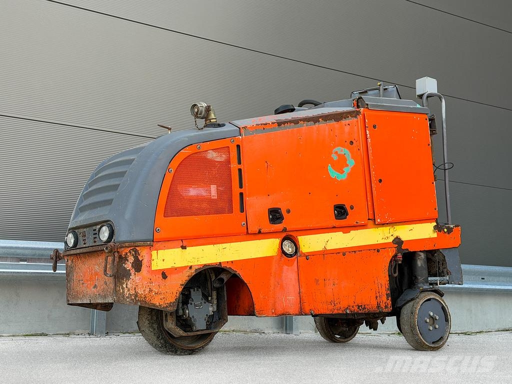 Wirtgen W 35 DC Asfaldi külmfreesimise masinad