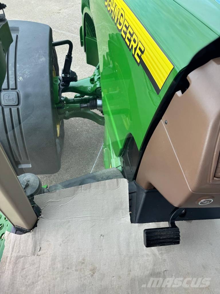 John Deere 8420 Tractors