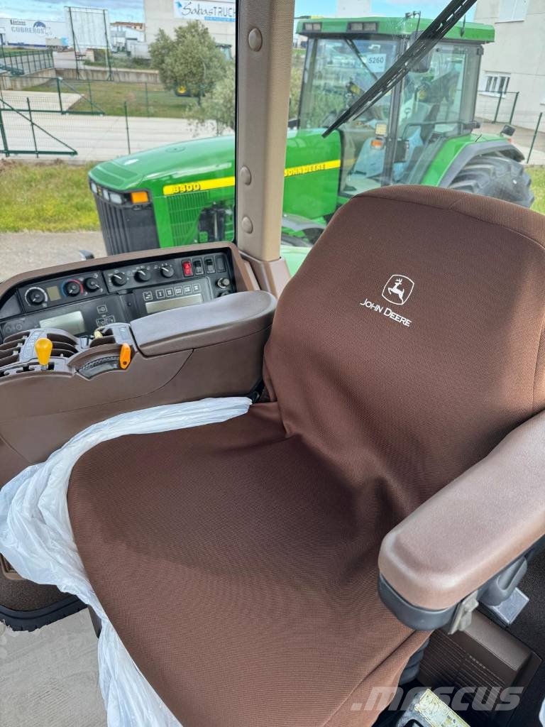 John Deere 8420 Tractors