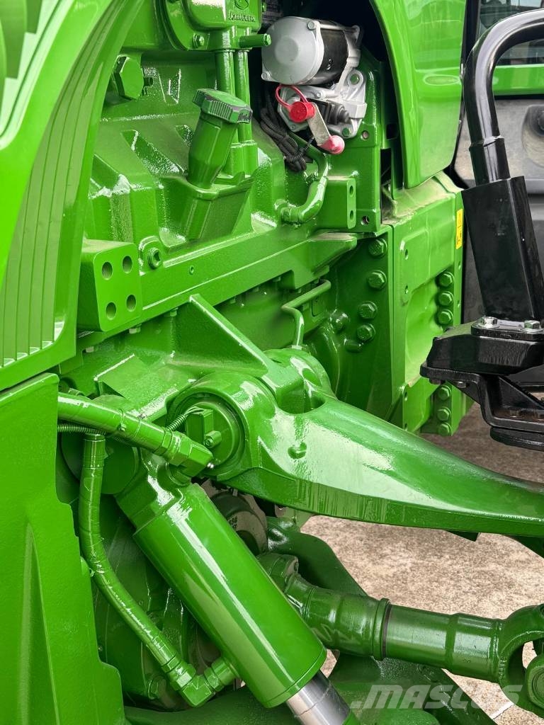 John Deere 8420 Tractors