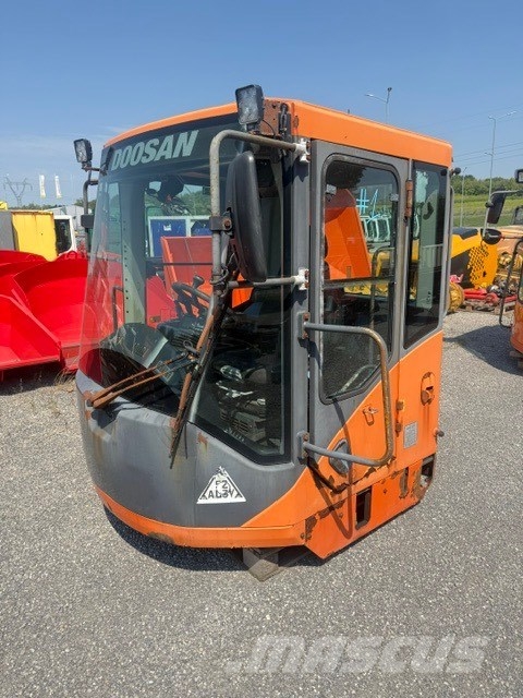 Doosan DL 420 USED CAB Cabina