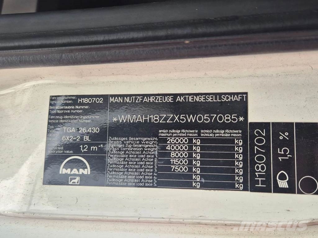 MAN 26 430 Rol kiper kamioni s kukama za dizanje