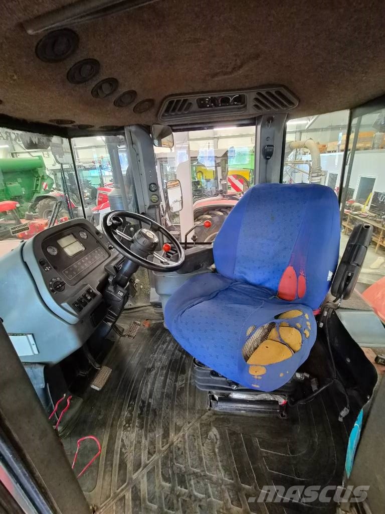 Buhler Versatile 2375 Traktori