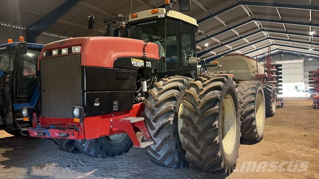 Buhler Versatile 2375 拖拉机/农用车