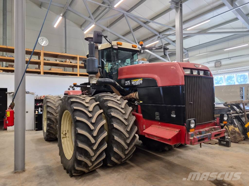 Buhler Versatile 2375 Traktoren